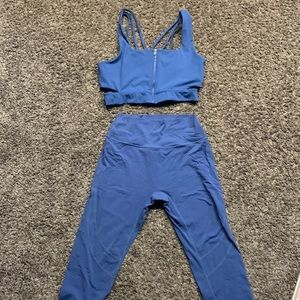 Buffbunny set blizzard sports bra leggings Large blue